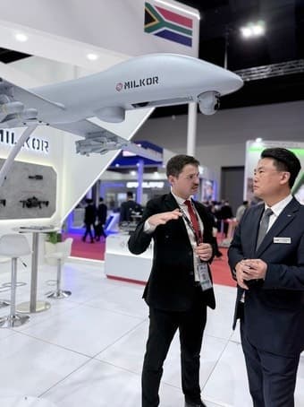 한화에어로·노스롭그루먼, 신형 장거리 미사일 체계 개발 '맞손'…LIG D&A, 남아공 밀코르와 무인기 협력