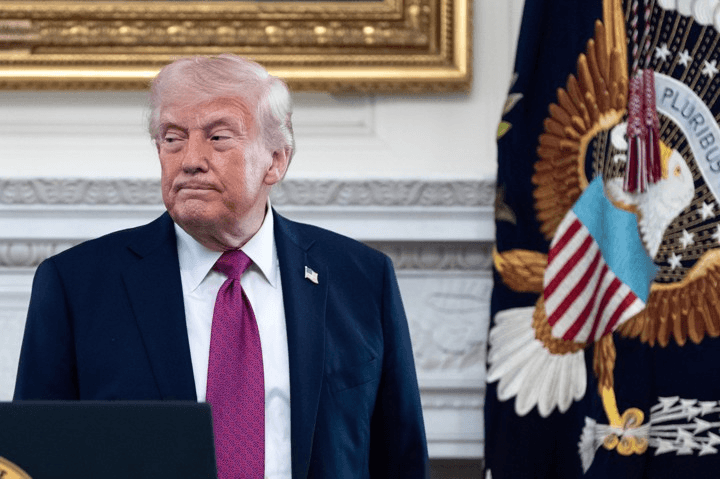 트럼프 “이란, 통일된 제안 내놔라” 휴전 연장…이란 “인정 안 해, 해상 봉쇄 시 군사 대응”