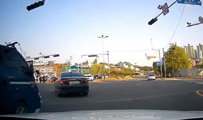 "보험금 때문에" 2~3세 자녀 태워 고의 교통사고 낸 부모 일당 적발