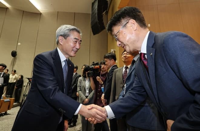 신현송 한은 총재, "물가·금융안정 도모"… 유연한 통화정책으로 균형 찾겠다