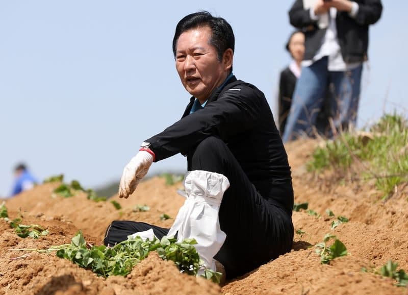 정청래, 김남국에 "이래 갖고 공천받겠어?" 의미심장한 농담