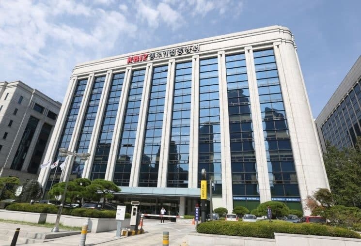 섬유업계 "중동 수출 막히고 원가 급등"…군 피복류 국산화 지원 절실