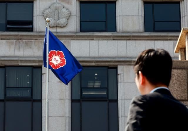 헌재, '스토킹 의혹' 부장급 연구관 견책 처분…설립 후 성 비위 첫 징계