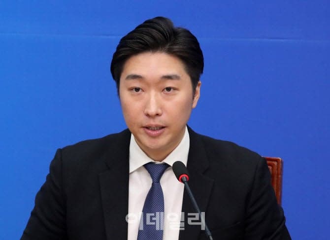 김용만 의원, '독립유공자 모욕 방지법' 발의..."역사 조롱, 표현의 자유 보호 받을 수 없어"