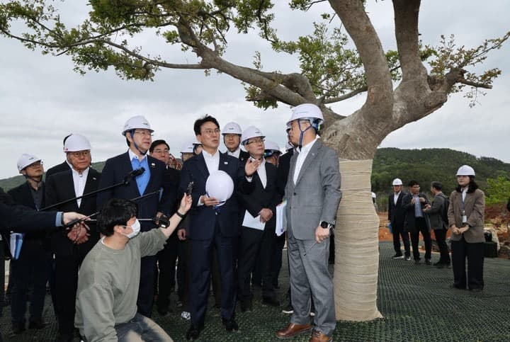 김 총리 "여수섬박람회 준비 설명 와닿지 않는다"…국민적 오해·비판 명료히 설명해야