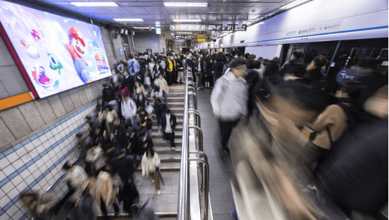 복지 일자리 177만명 최다…임금근로자 5명 중 1명 '월 200만원' 못 받는다