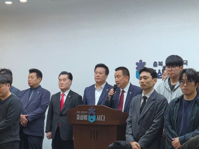 김영환 지사 "대한민국 중심 강한 충북…돔구장 건설" 재선 도전