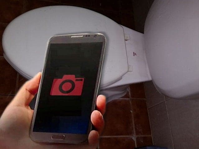 어린이집 직원 화장실에 '몰카' 설치한 원장 남편, 징역 3년 구형