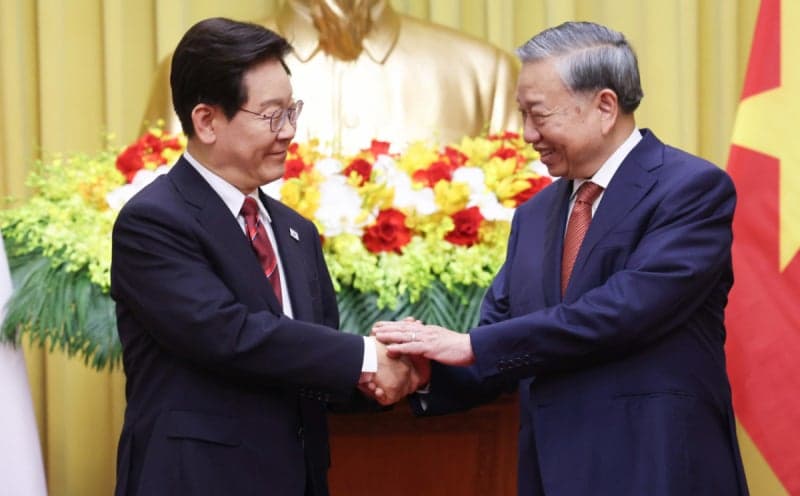 韓-베트남 정상, "2030년 교역 1500억 달러"…에너지·인프라 협력 강화