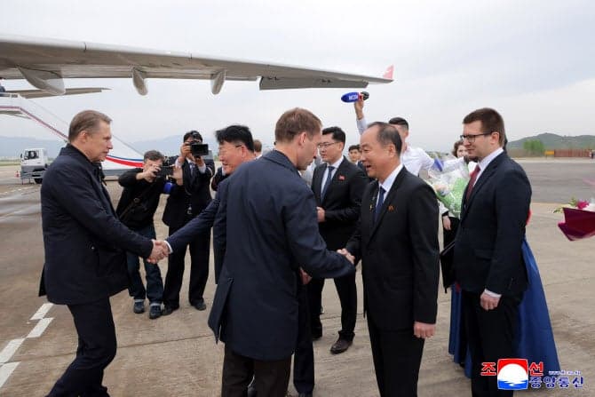 북러, 친선병원 착공·자동차 다리 연결…러 장관 3명 동시 방북 '밀착 공조 가속'