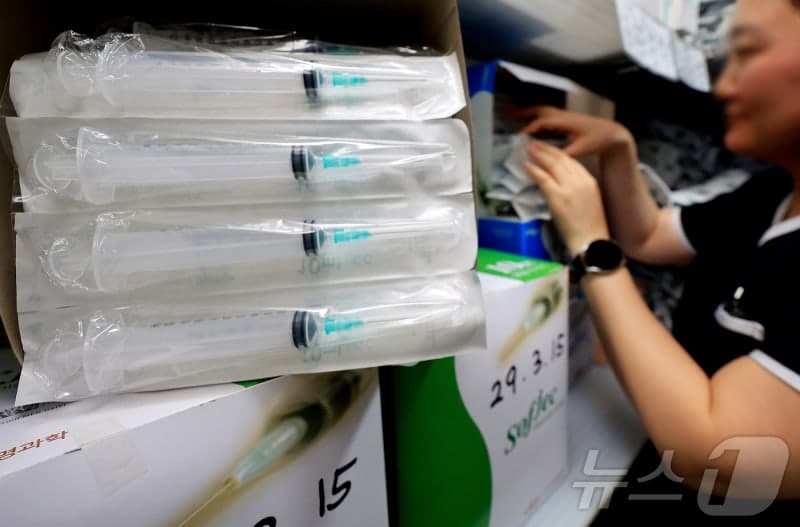 병원협회 "과도한 비축 지양"…의료용품 수급안정화 실천 선언