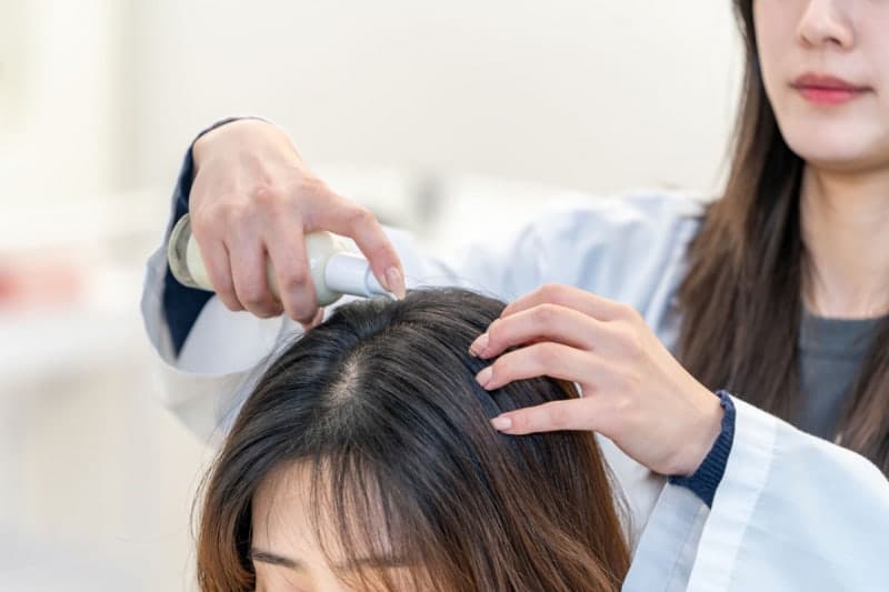 한국콜마, 두피 전용 자외선 차단제 '스칼프 선에센스' 개발 "K두피 시장 개척"