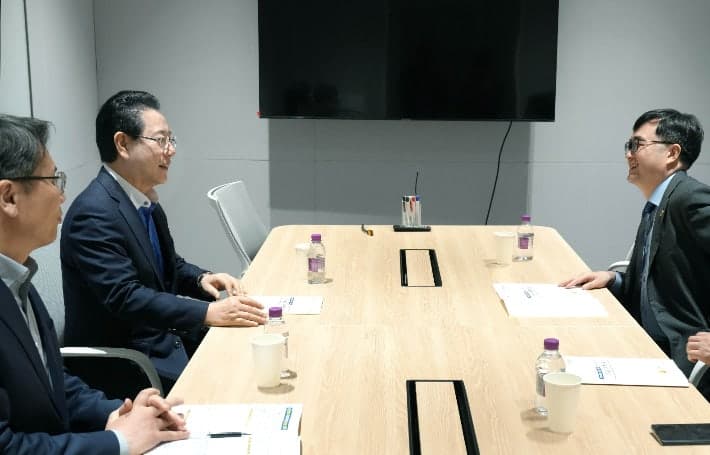 김영록 전남지사, 정부에 "통합특별시·전라선 고속철도" 재정 지원 건의