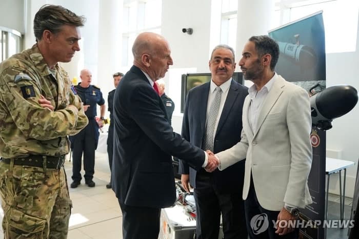한국도 참여한 호르무즈 다국적 군사회의, "영국 전투기 제안"