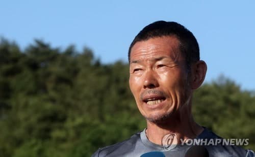 손웅정 "손흥민 권리 맡긴 적 없다"…전 에이전트 엄정 수사 촉구