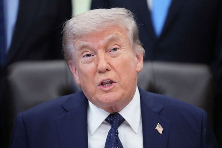 트럼프 "시간은 이란 편 아냐…美에 이로울 때만 합의 이뤄질 것"