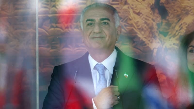 이란 마지막 왕세자, 독일서 토마토소스 '봉변'…망명 중 유럽 지원 촉구