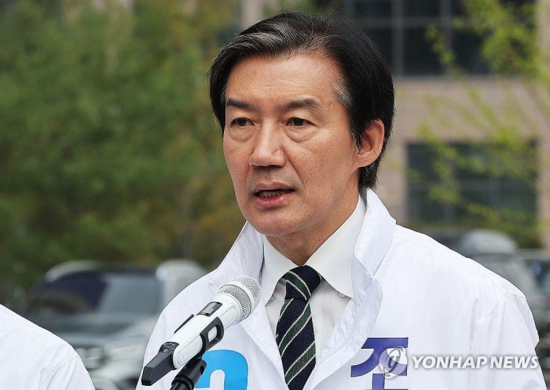 이 대통령 지지율 67% 최고치, 민주당 48% 강세