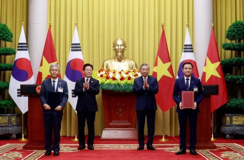 한전, 베트남 원전·전력시장 진출 본격화…"포괄적 협력 추진"