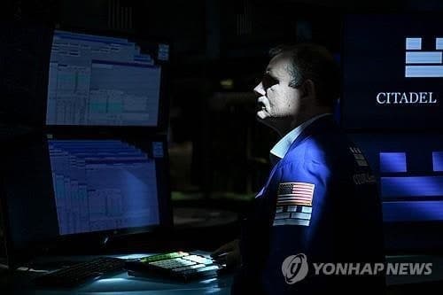 美·이란 재충돌 공포에 뉴욕증시 급락…나스닥 0.89% 떨어져