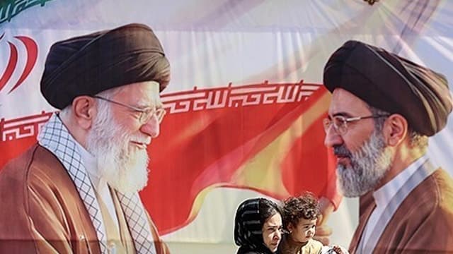 이란 지도자들 "강경파·온건파 없다"…내부 결속 촉구하며 "심리전 경계"