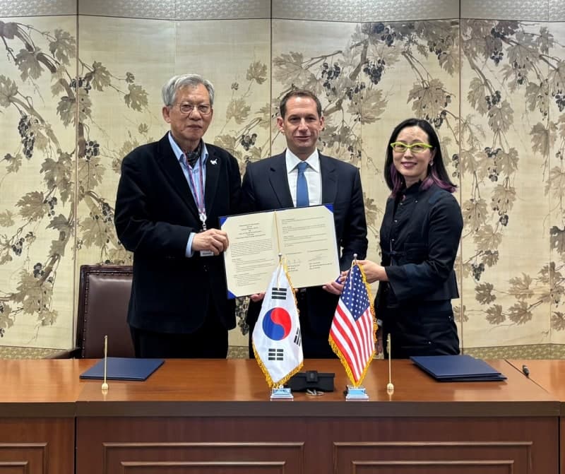 “반갑다, 한국계 관장”…국중박, 美 샌프란시스코亞박물관과 교류 협약으로 K-컬처 지평 확대