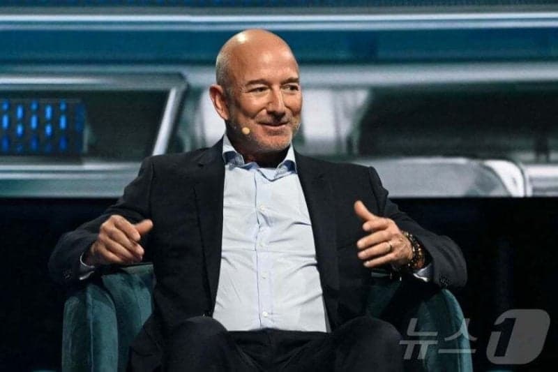 베이조스 AI 랩, 15조원 투자유치 완료…기업가치 56조원