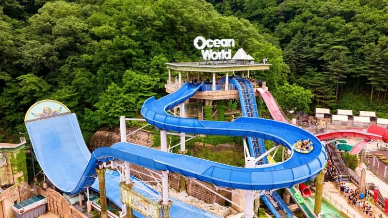 "벌써 한여름이네"…소노인터내셔널, 때 이른 더위에 워터파크 야외존 개장