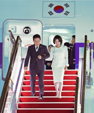 이 대통령, 5박 6일 인도·베트남 순방 마치고 귀국