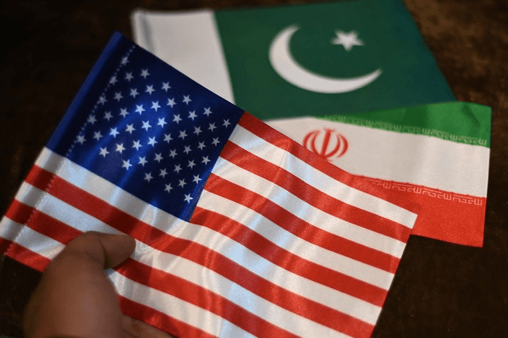 美-이란, 파키스탄서 2차 회담 기대감 속 신경전