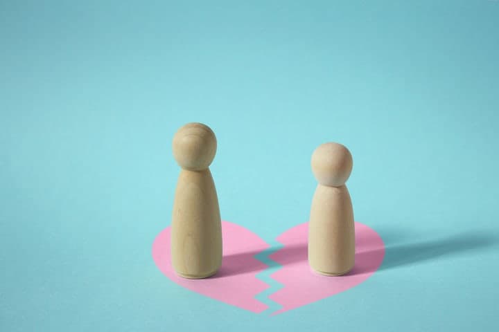 "연봉 1억이라더니 8천도 안 돼"…대리까지 뛰는 남편과 이혼 고민한 아내