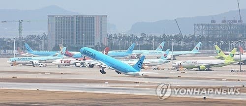 국내 항공편 6편 중 1편 '지연'…에어부산 정시성 1위
