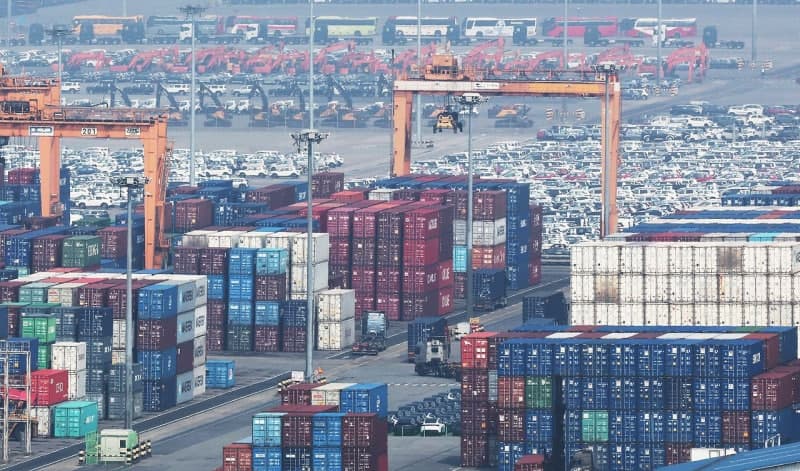 성장률 '급반등'에 채권시장 또 긴장…금리 인상 압력 커져