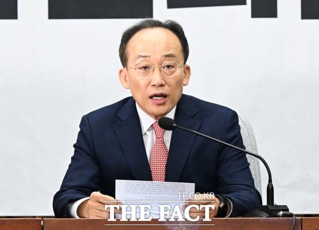 국민의힘, 대구시장 후보에 추경호 확정…김부겸과 맞대결