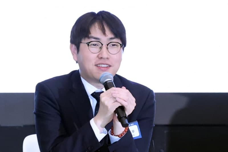 부산 북갑 가상대결, 하정우 35.5% 선두…한동훈 28.5%, 박민식 26.0% 뒤이어