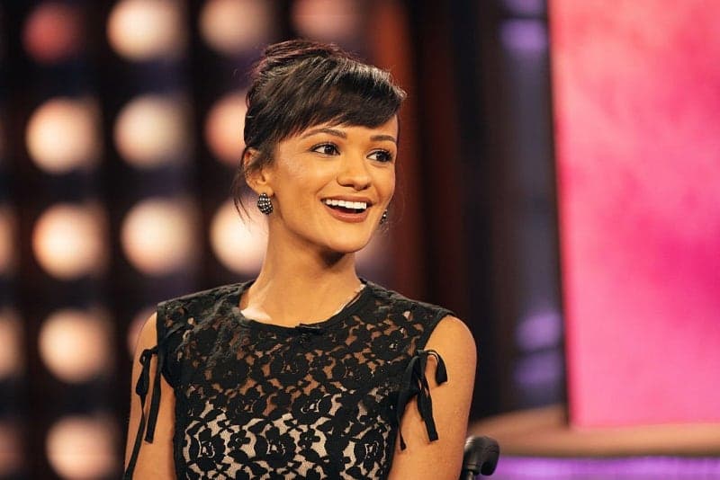 “휠체어 탔다고 탑승 거부”…‘위키드’ 배우, 항공사 폭로에 논란