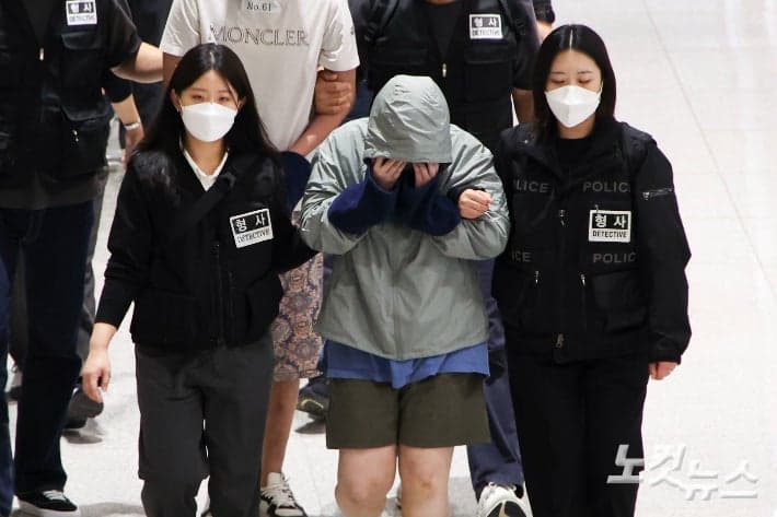 경찰, 캄보디아·필리핀서 '500억 보이스피싱' 등 동남아 도피사범 73명 송환