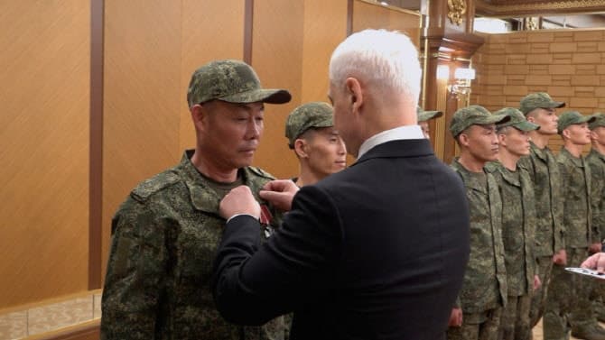 北, 파병 전사자 기념관 준공…김정은 "북러, 항상 단합" 강조하며 군사결속 노골화