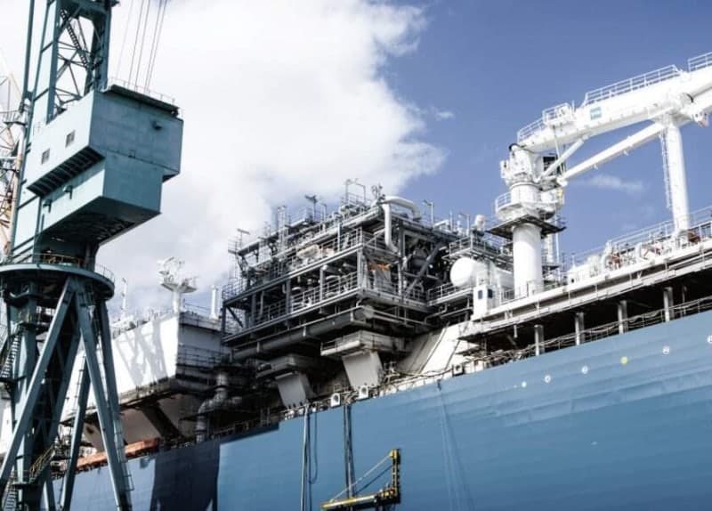 HD현대, 그룹 시총 200조 첫 돌파…"조선·전력기기 덕분"