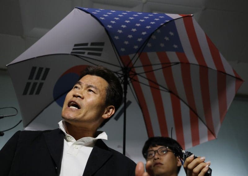 시민단체, "5·18 북한 개입설 주장" 유튜버 전한길 고발…"허위선동 반복"