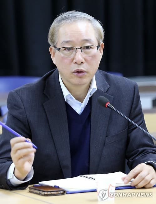 노동부, 잡월드 이병균 이사장 '갑질·비위' 무더기 적발…노조 "즉각 해임하라"