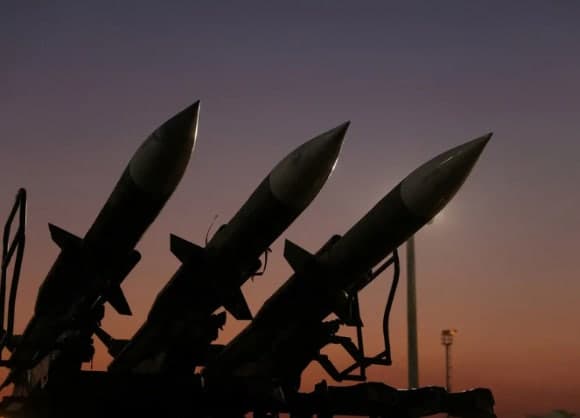 “혁명수비대가 이란 결정권 장악”… 미국과 '종전 담판' 난항