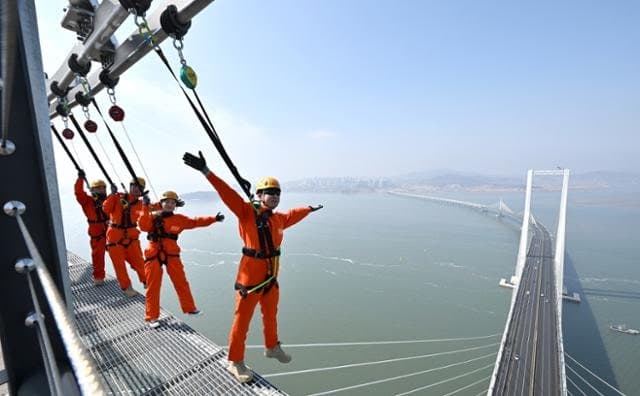 바다 위 184m 하늘 걷는다…'더 스카이184' 청라하늘대교 전망대 5월 7일 개방