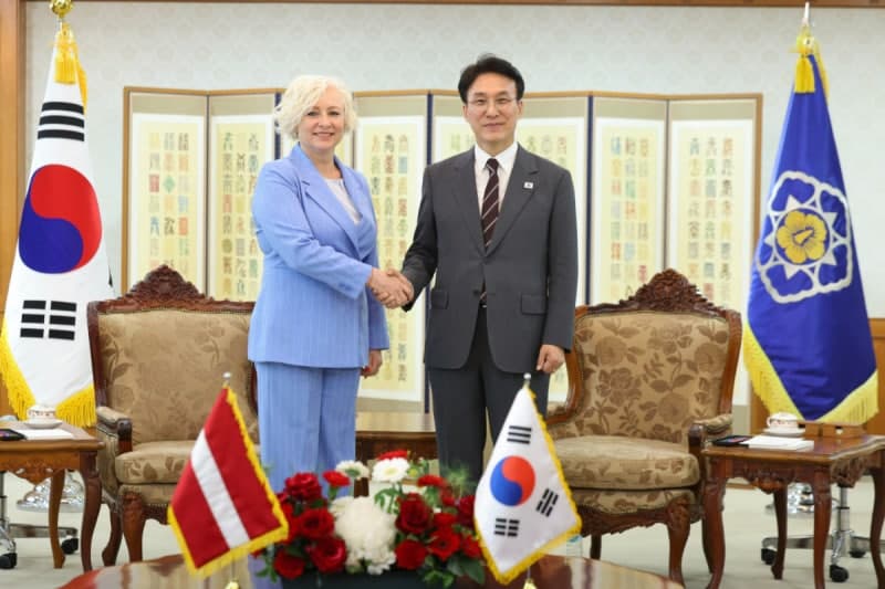 김민석 총리, 라트비아 국회의장과 면담 "청년교류 중요"…양국 협력 확대 공감