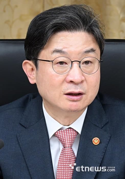 중금리대출 31.9조 공급, 사잇돌 금리 최대 5.2%p 인하…개인사업자 상품 신설