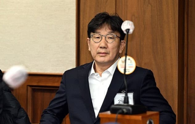 권성동 '통일교 1억 수수' 항소심도 징역 2년…"정교유착 위험 야기"