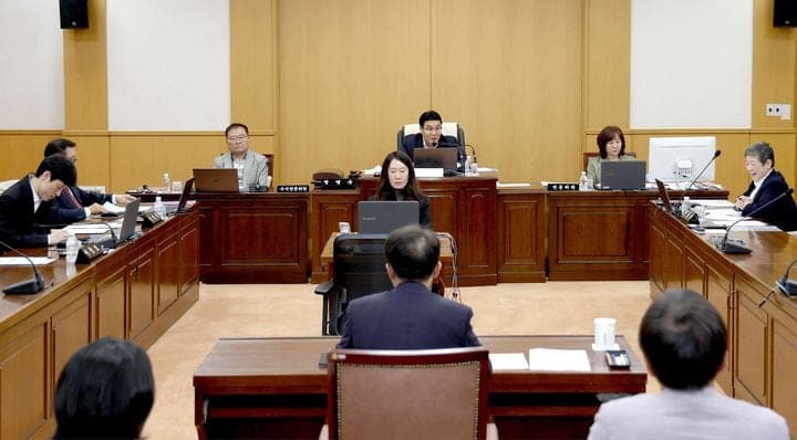 대전시의회, 중구의원 1명 줄고 유성구의원 1명 늘려…선거구 쪼개기 논란 일단락