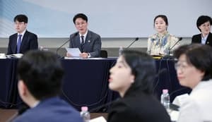 김민석 "청년정책 체감도 최하위…30조원 실효성 높여라"