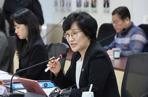 "가수 꿈 안고 왔는데 술집으로…" 유흥업소 노동 착취 외국인 피해자 2명 확정