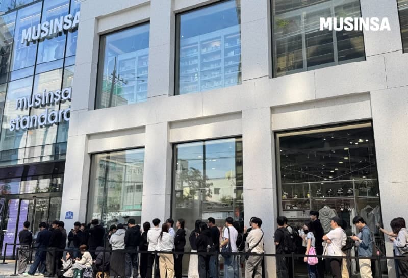 “하루 3억씩 팔아” 무신사 메가스토어 성수, 오픈 사흘만에 거래액 9억 돌파